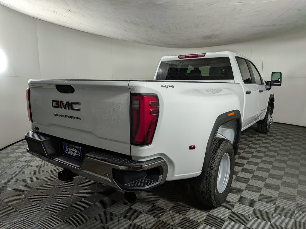 2026 GMC Sierra 3500HD Pro - Photo 7