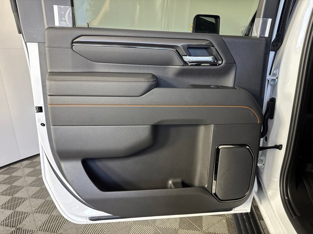 2026 GMC Sierra 3500HD AT4 - Photo 38