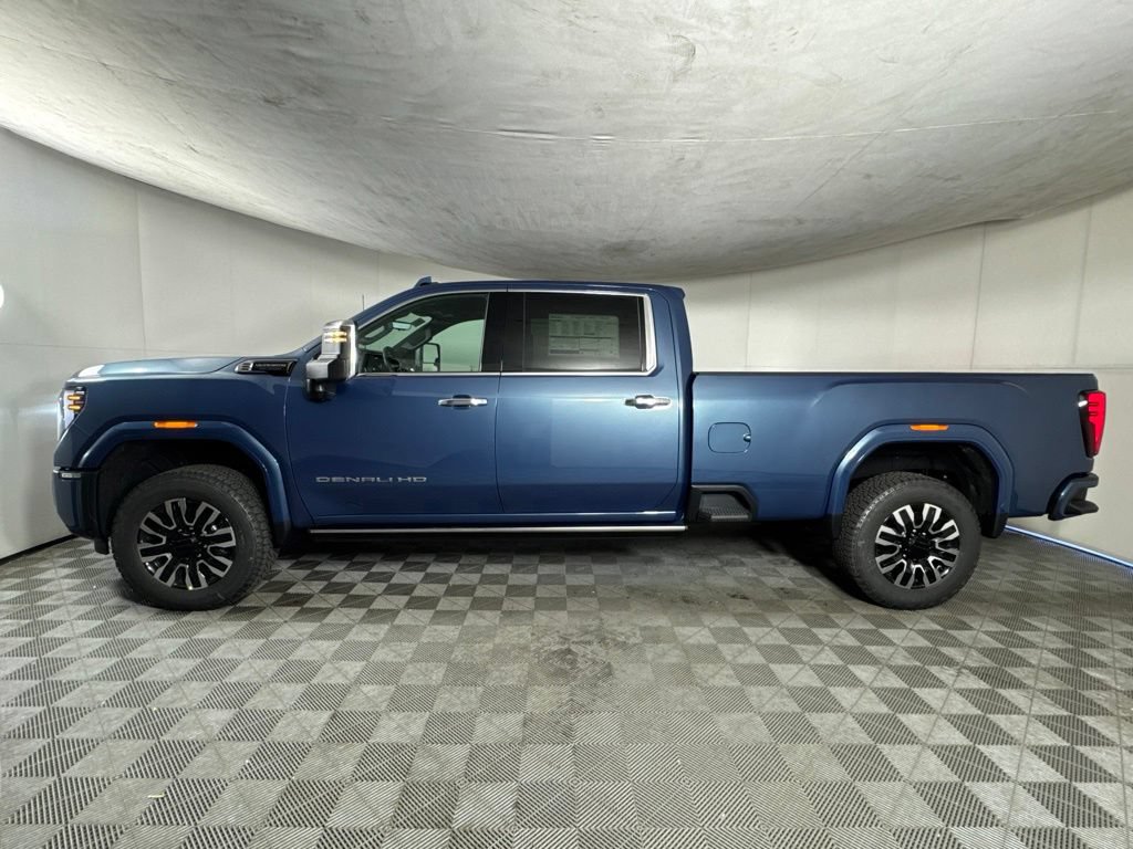2026 GMC Sierra 3500HD Denali Ultimate - Photo 11