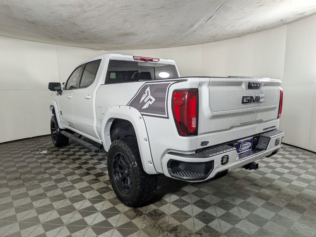 2026 GMC Sierra 1500 AT4 - Photo 4