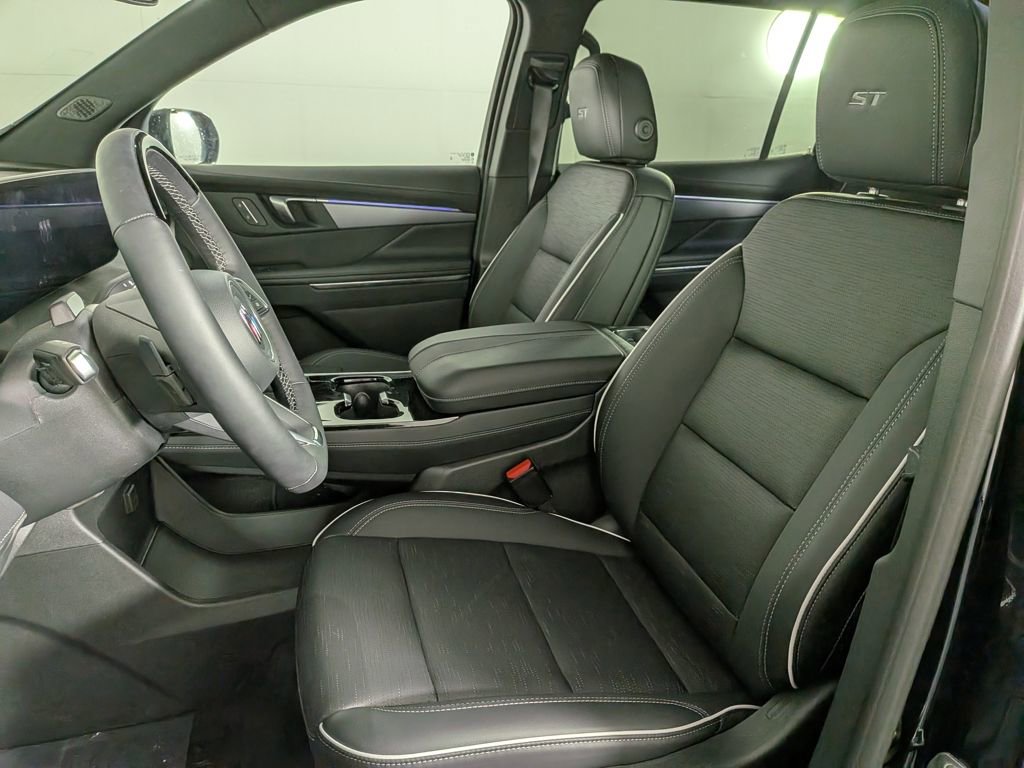 2025 Buick Enclave Sport Touring - Photo 16