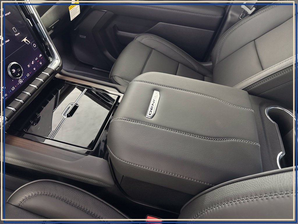 2026 GMC Yukon Denali - Photo 23