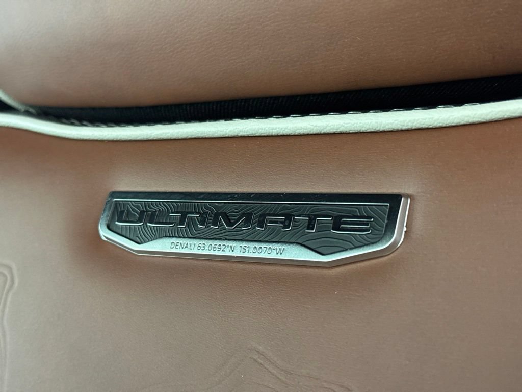 2026 GMC Sierra 3500HD Denali Ultimate - Photo 22