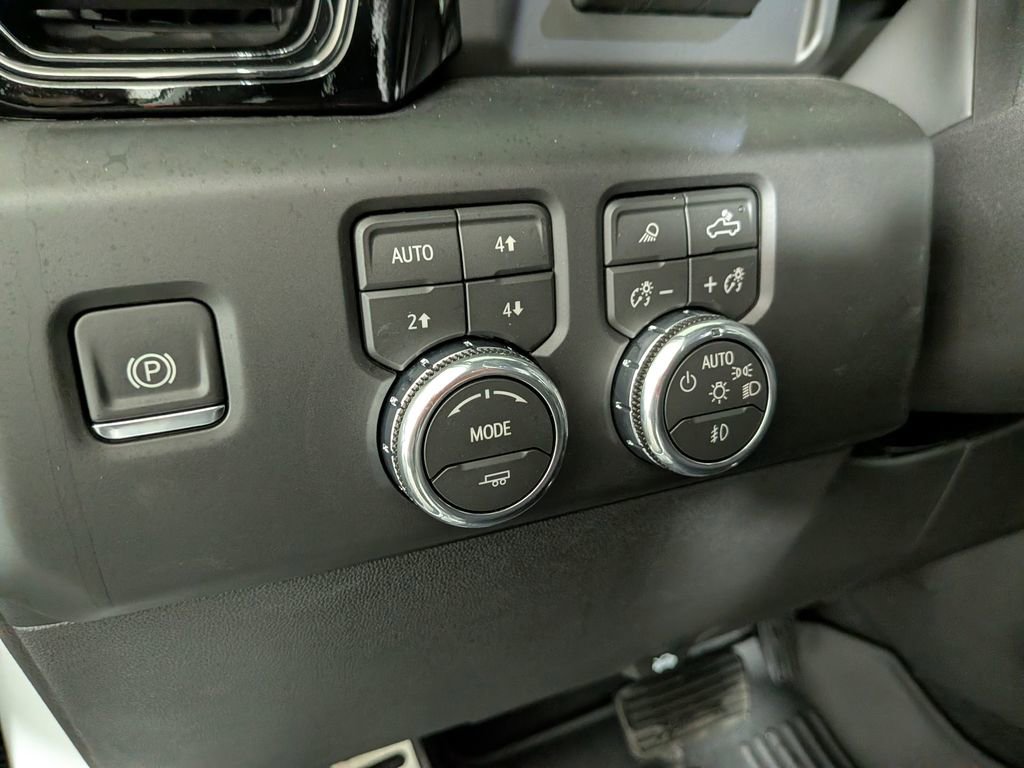 2026 GMC Sierra 1500 AT4 - Photo 18