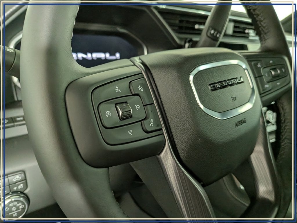 2026 GMC Sierra 2500HD Denali Ultimate - Photo 19
