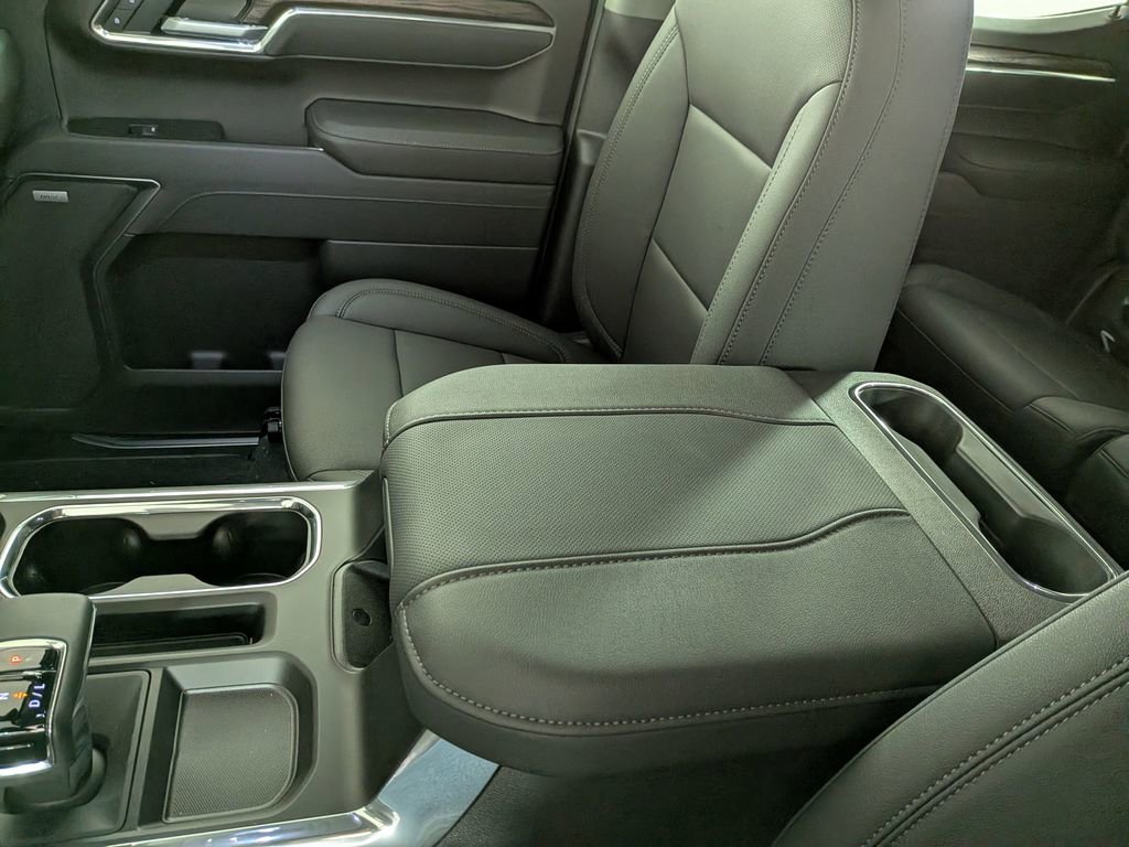 2026 GMC Sierra 1500 SLT - Photo 24