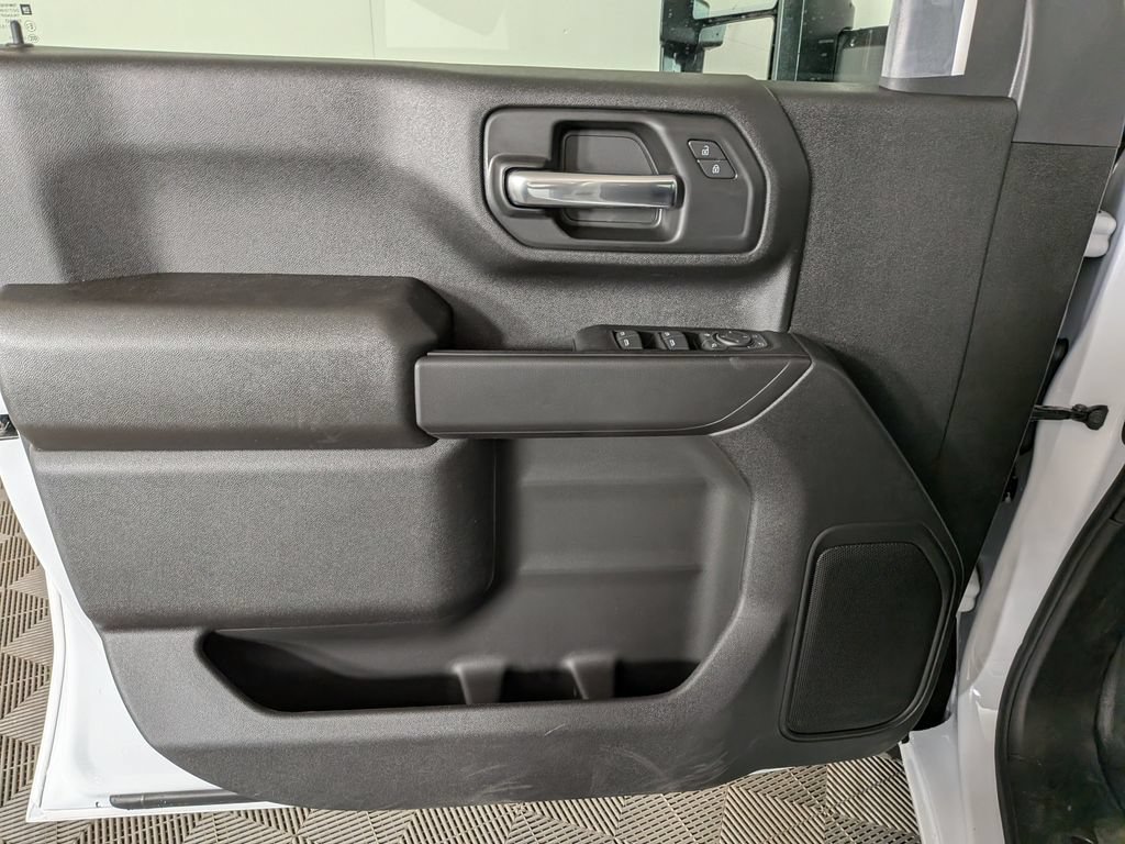 2026 GMC Sierra 3500HD Pro - Photo 13