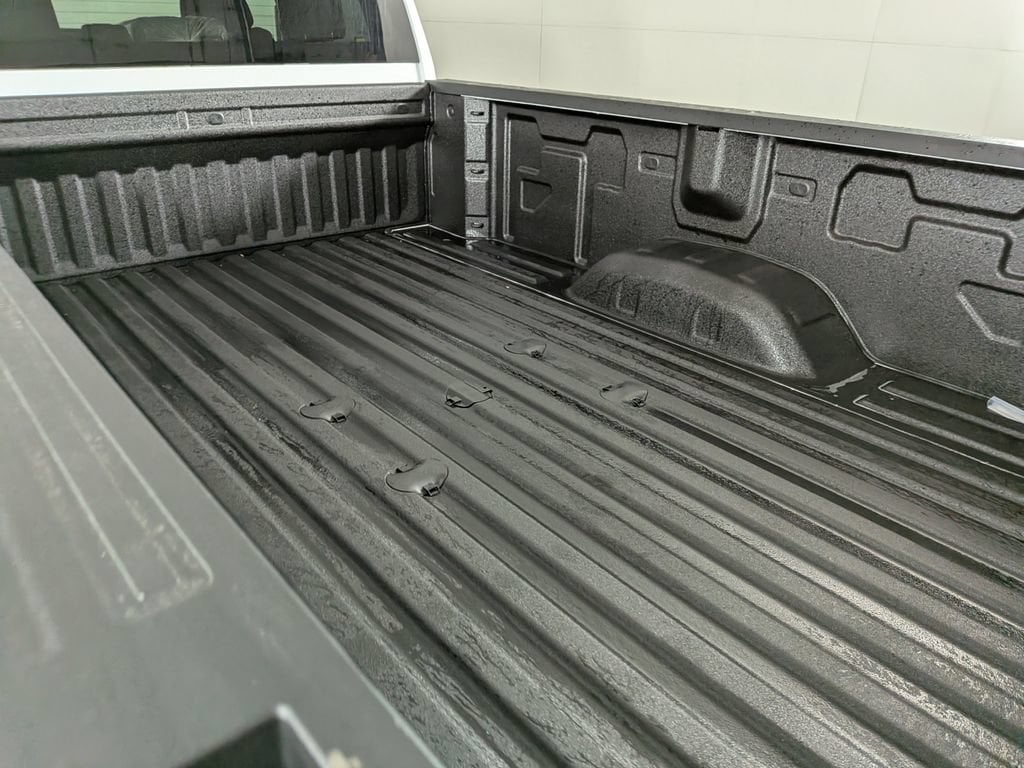 2026 GMC Sierra 2500HD Pro - Photo 11