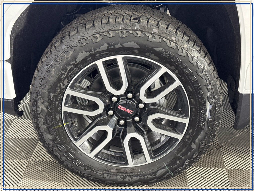 2026 GMC Sierra 1500 AT4 - Photo 11