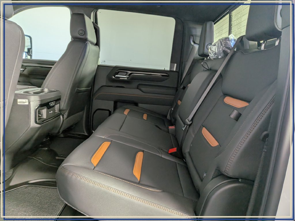 2026 GMC Sierra 2500HD AT4 - Photo 30