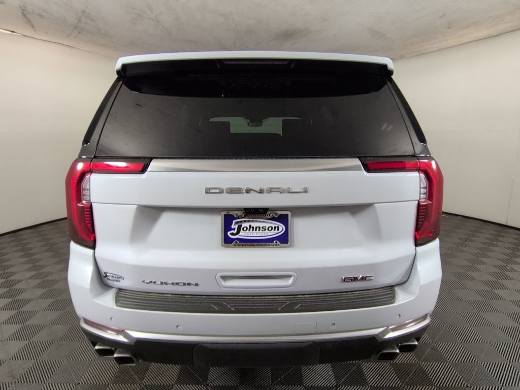 2026 GMC Yukon Denali - Photo 6
