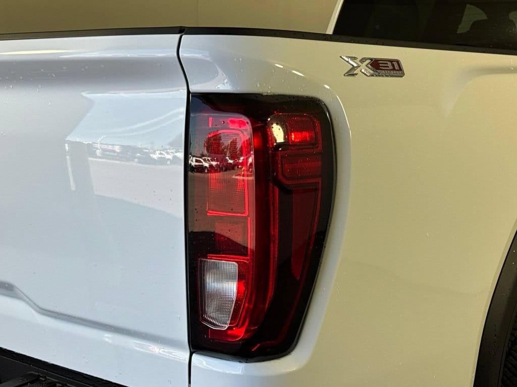 2026 GMC Sierra 3500HD Pro - Photo 7