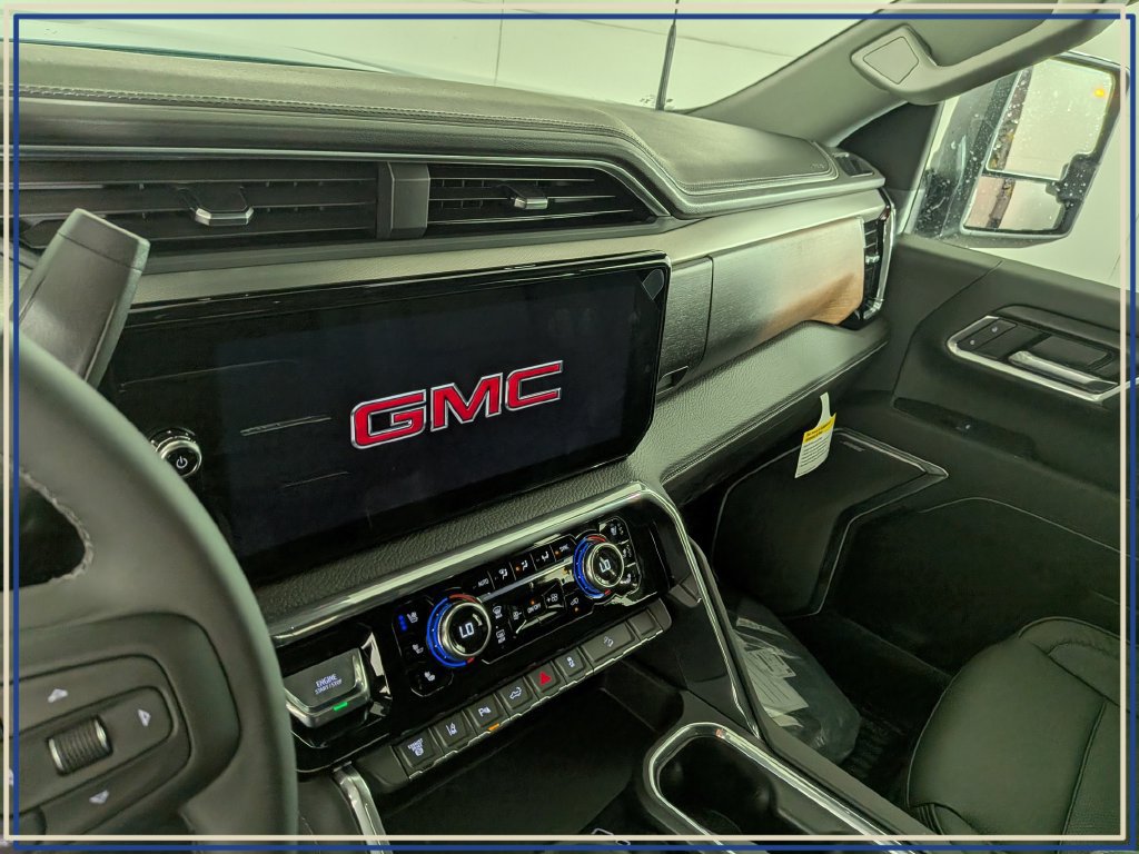 2026 GMC Sierra 2500HD Denali - Photo 24