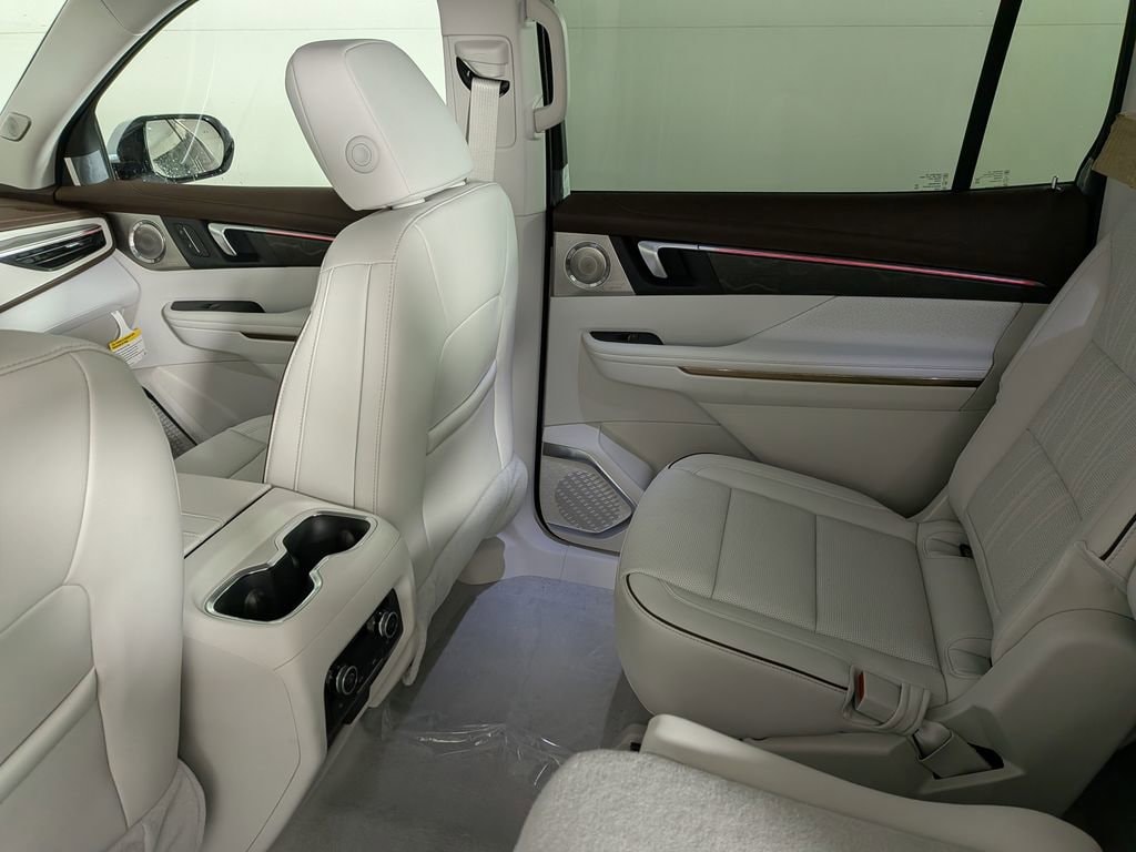 2026 Buick Enclave Avenir - Photo 32