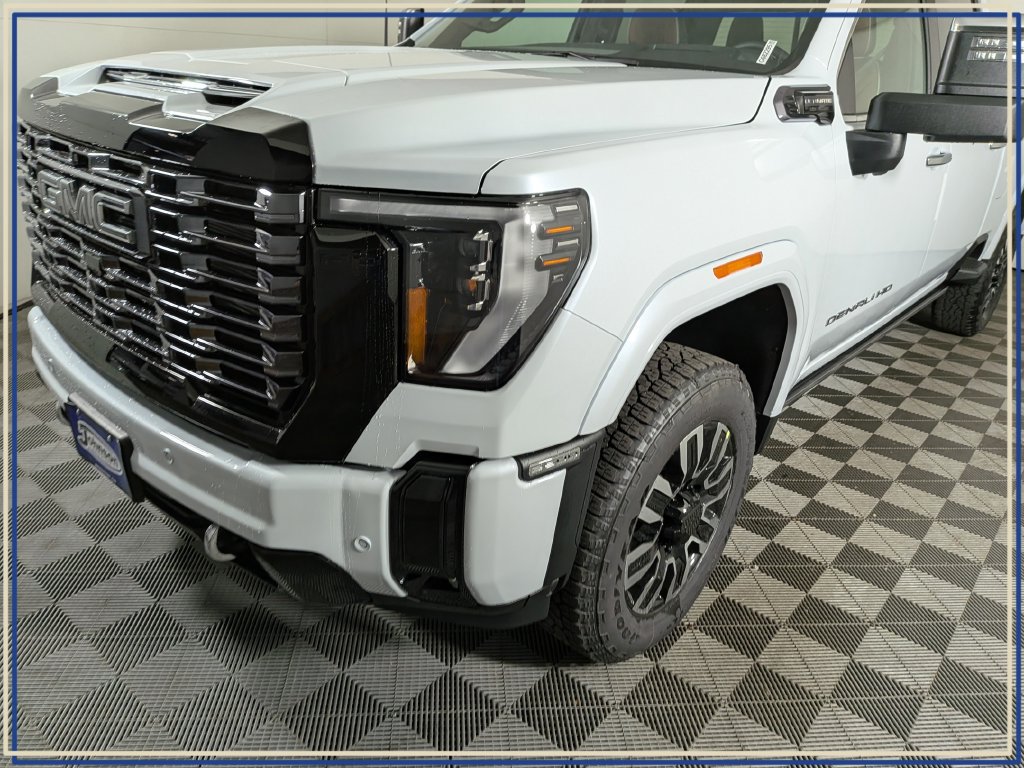 2026 GMC Sierra 2500HD Denali Ultimate - Photo 9