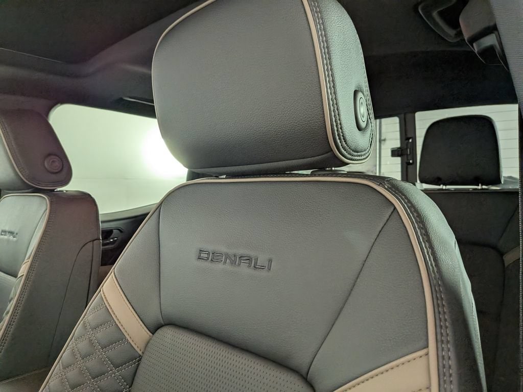 2026 GMC Canyon Denali - Photo 17