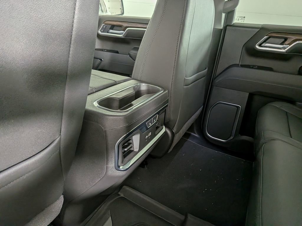 2026 GMC Sierra 1500 SLT - Photo 32