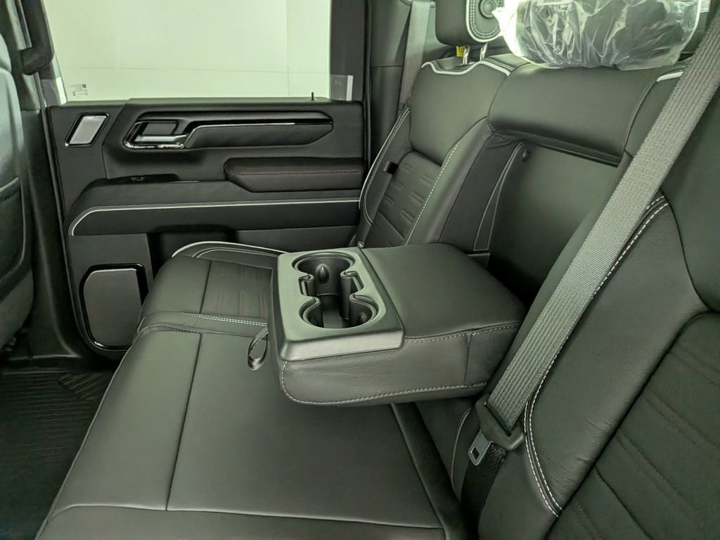 2026 GMC Sierra 2500HD AT4X - Photo 34