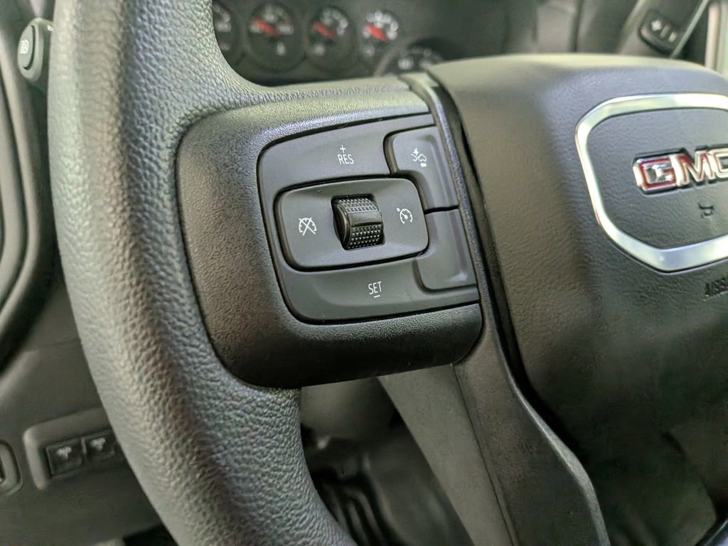 2025 GMC Sierra 3500 Chassis Cab Pro - Photo 16