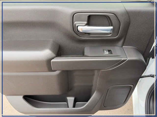 2026 GMC Sierra 3500 Chassis Cab Pro - Photo 21