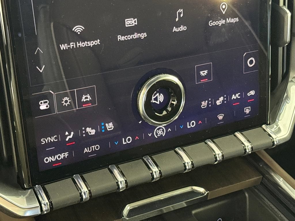 2027 GMC Acadia Denali Ultimate - Photo 21