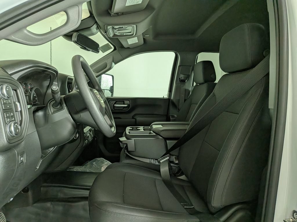 2026 GMC Sierra 3500HD Pro - Photo 14