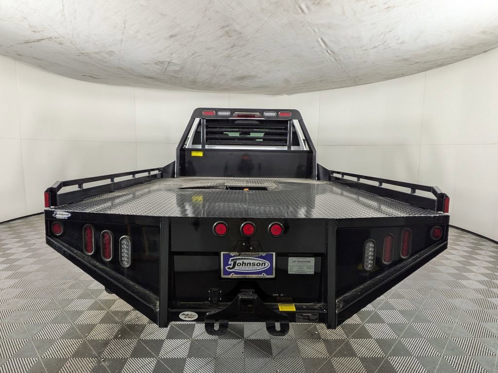 2025 GMC Sierra 3500HD Pro - Photo 8