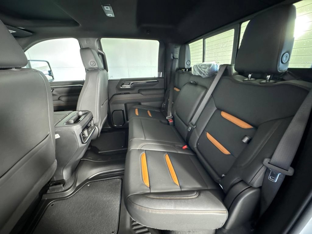 2026 GMC Sierra 3500HD AT4 - Photo 34