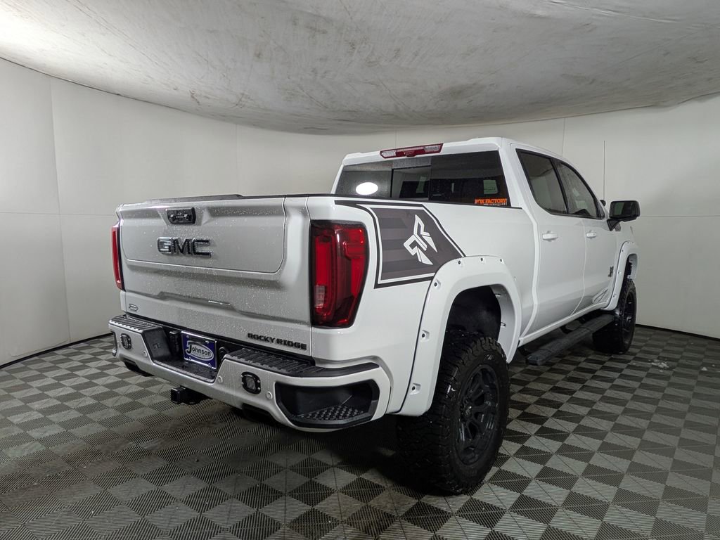 2026 GMC Sierra 1500 AT4 - Photo 7