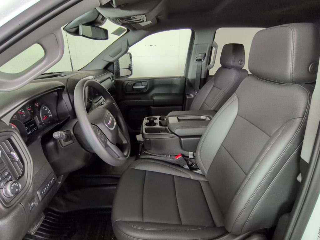 2026 GMC Sierra 2500HD Pro - Photo 10