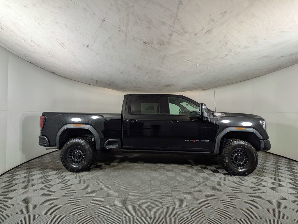 2026 GMC Sierra 2500HD AT4X - Photo 6
