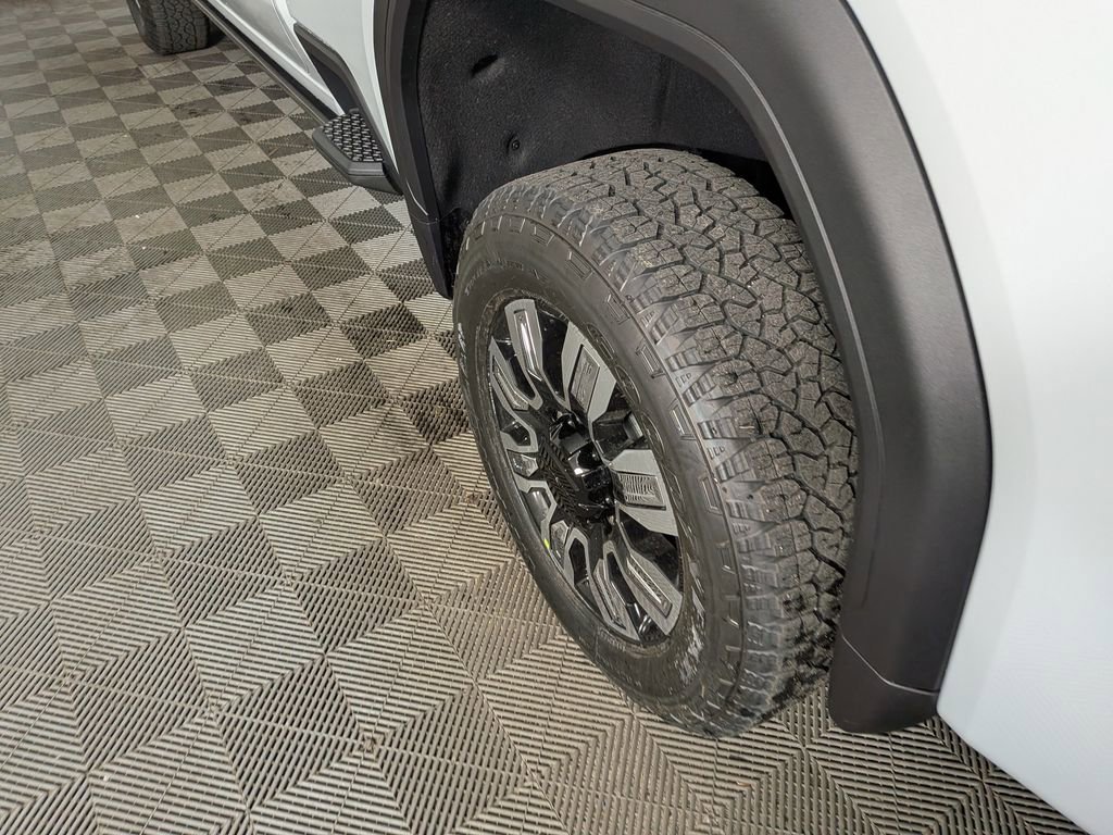 2026 GMC Sierra 2500HD Denali - Photo 13