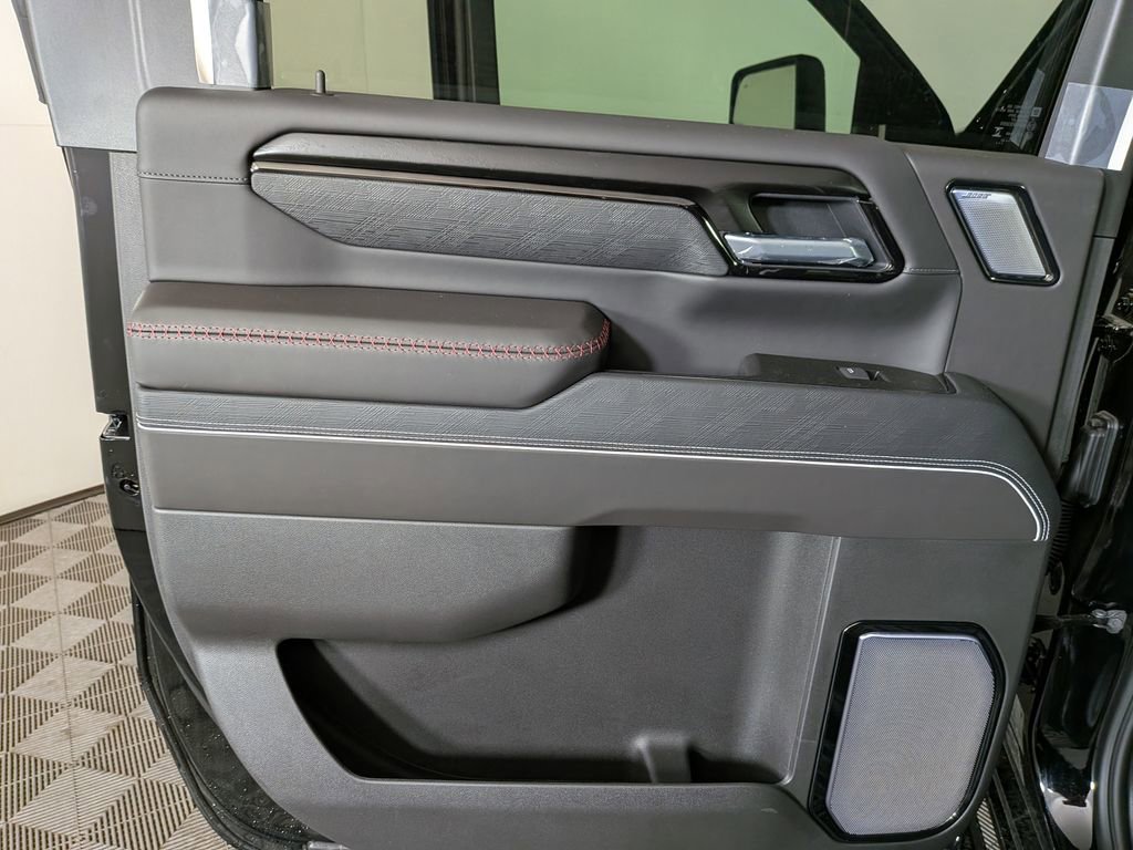 2026 GMC Sierra 2500HD AT4X - Photo 31