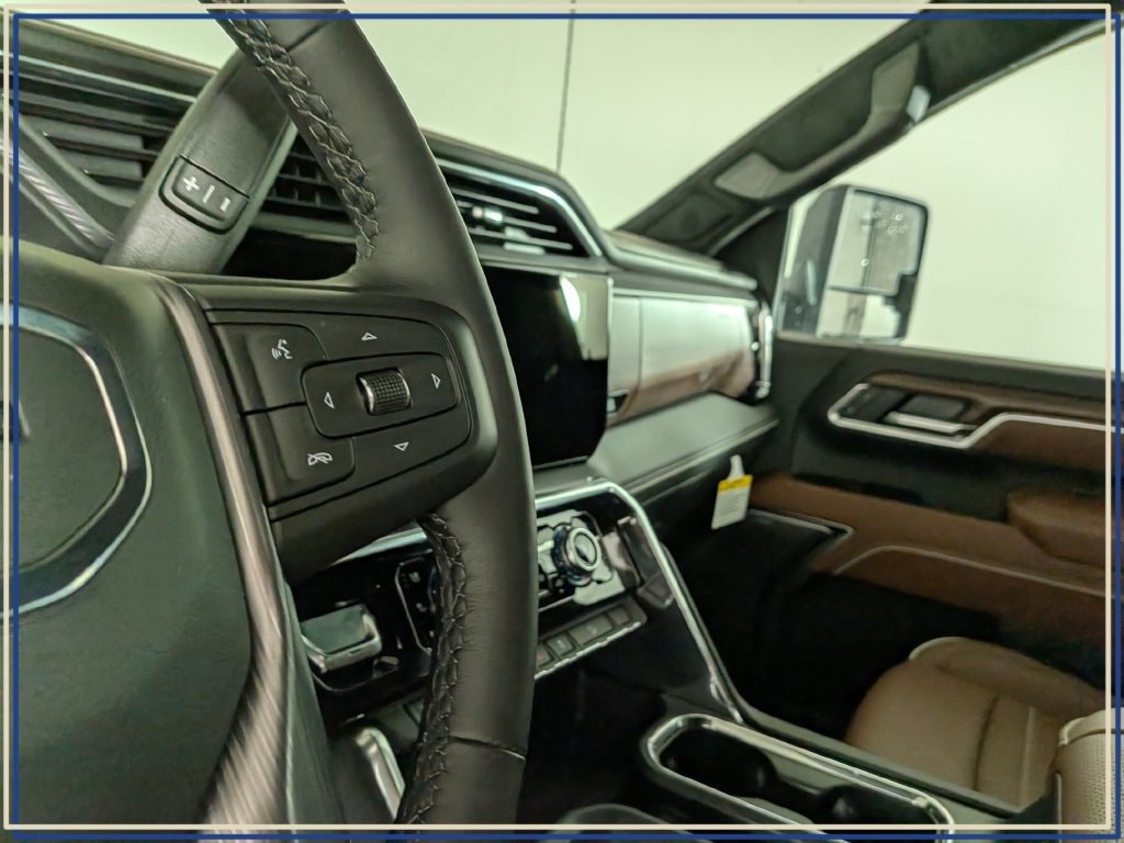 2026 GMC Sierra 2500HD Denali Ultimate - Photo 19