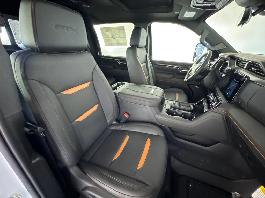 2026 GMC Sierra 3500HD AT4 - Photo 40