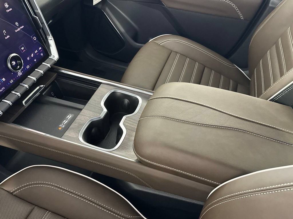 2027 GMC Acadia Denali Ultimate - Photo 22
