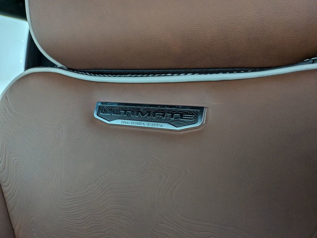 2026 GMC Sierra 2500HD Denali Ultimate - Photo 18