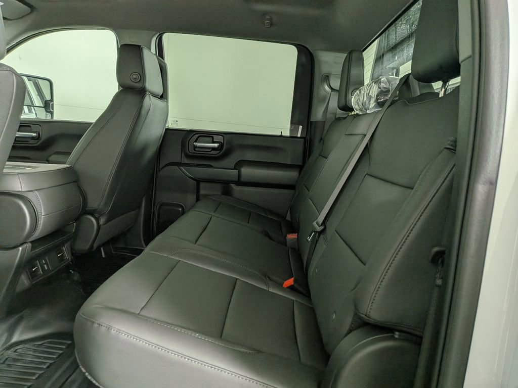 2025 GMC Sierra 3500HD Pro - Photo 22