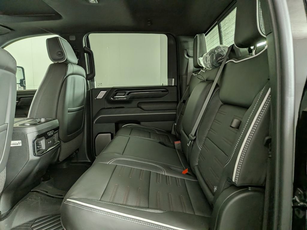 2026 GMC Sierra 2500HD AT4X - Photo 32