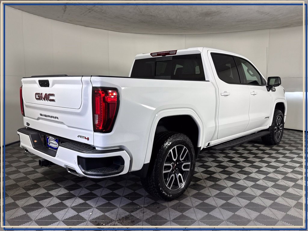2026 GMC Sierra 1500 AT4 - Photo 6