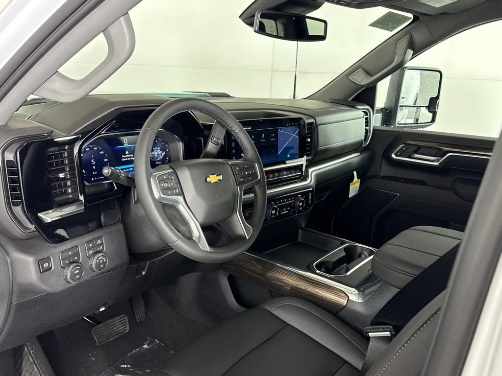 2026 Chevrolet Silverado 3500HD LT - Photo 9