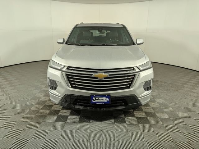 Used 2022 Chevrolet Traverse Premier with VIN 1GNEVKKW1NJ146467 for sale in Brighton, CO