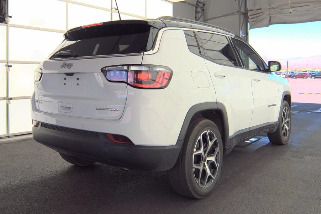 2025 Jeep Compass Limited - Photo 6