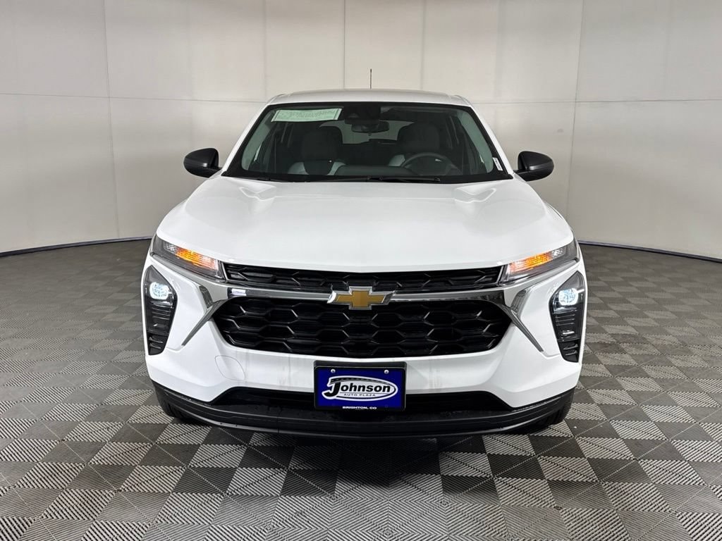 New 2026 Chevrolet Trax LS SUV