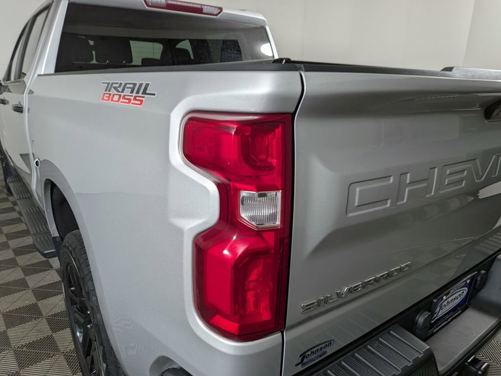 2022 Chevrolet Silverado 1500 Limited LT Trail Boss - Photo 10