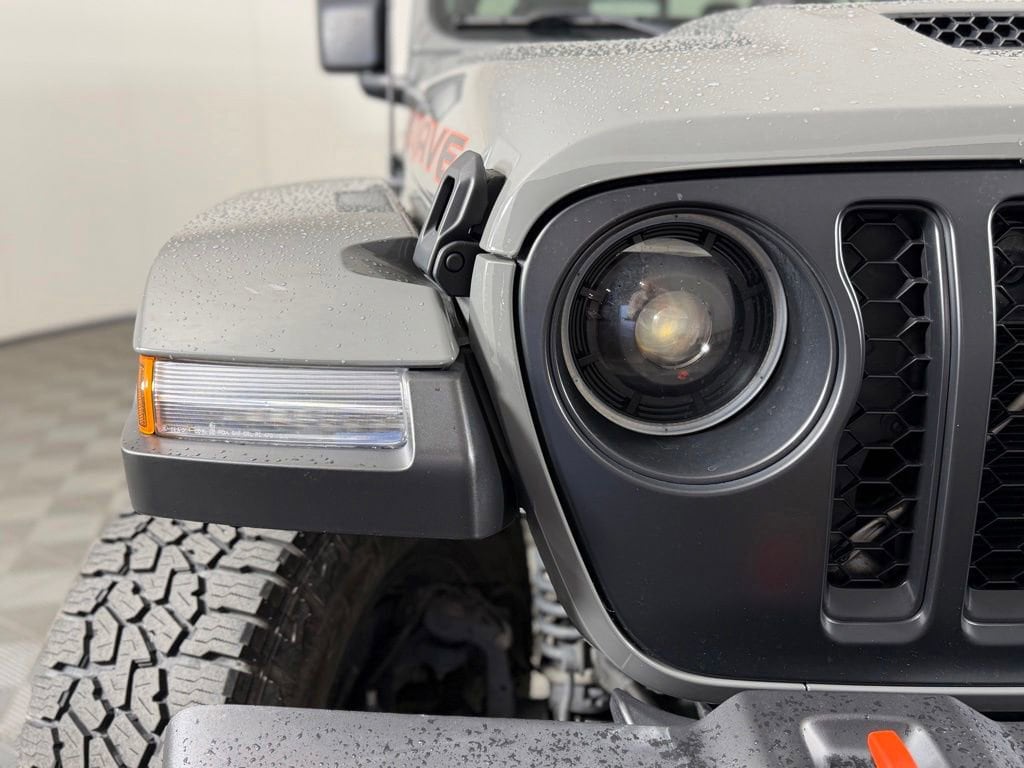 Used 2022 Jeep Gladiator Mojave 4x4 Truck
