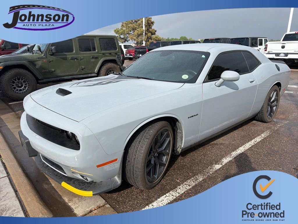 2022 Dodge Challenger R/T's photo