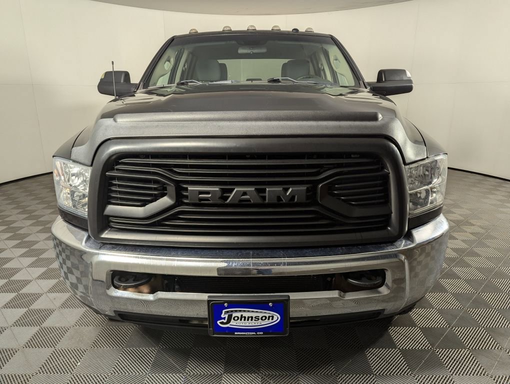 Used 2018 RAM Ram 3500 Pickup Tradesman with VIN 3C63R3GL1JG353257 for sale in Brighton, CO