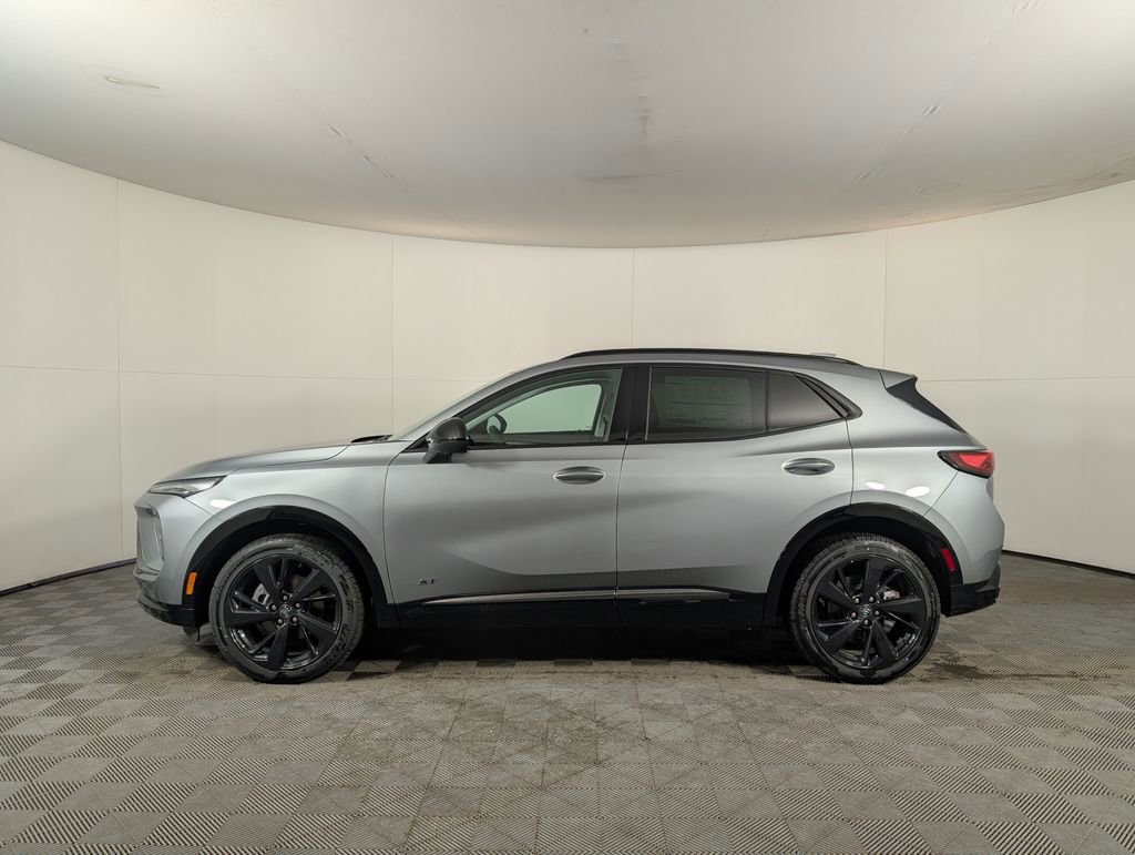2025 Buick Envision Sport Touring photo 3