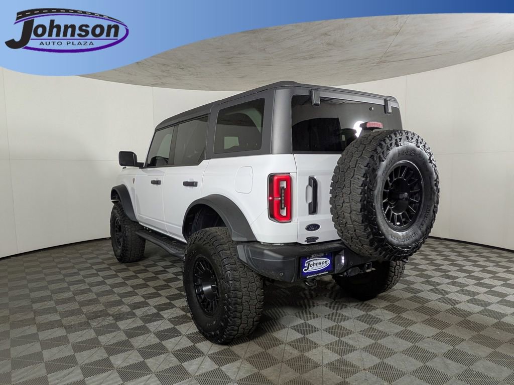 2023 Ford Bronco Badlands photo 4